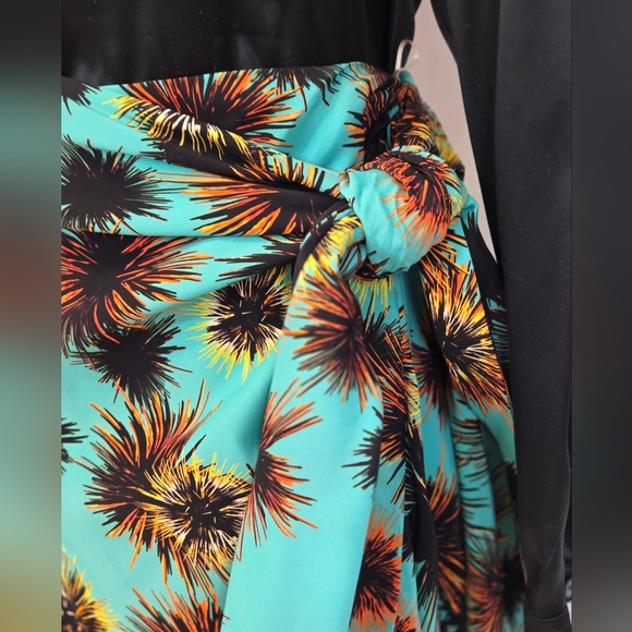 Kenzo Sea Urchin Print Wrap Skirt, Turquoise And Orange NWT, - Picture 13 of 14